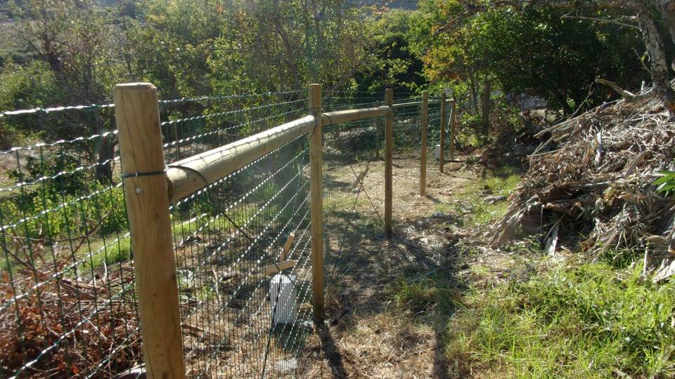 Construímos e aplicamos vedações Construímos e aplicamos vedações